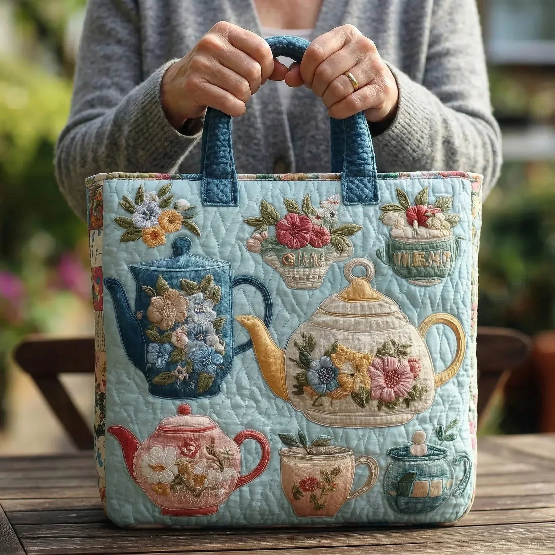 Quilted Tote Bag - Floral Motif
