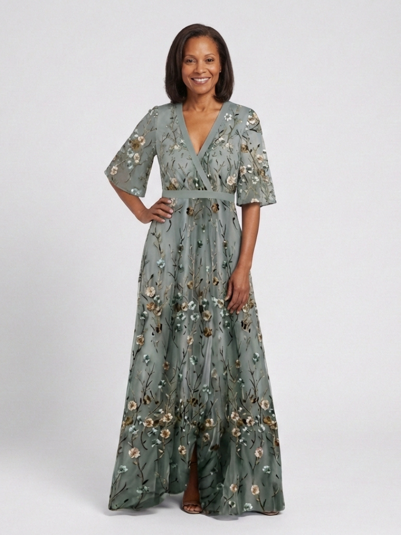 Ellis & Johnson™  | Floral V Neck Short Sleeve Maxi Dress