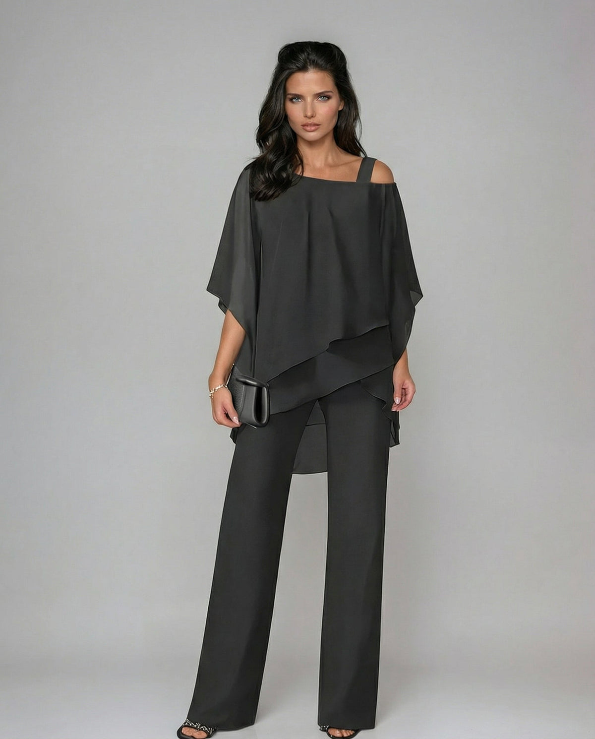 Loretta | Freedom and elegance in dressing