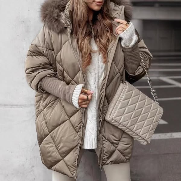 Rachel – Elegant Checkered Coat