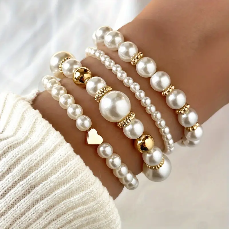 Amelia - Timeless Pearl Bracelet Set