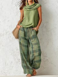 Comfortable and Elegant Natural Set Green