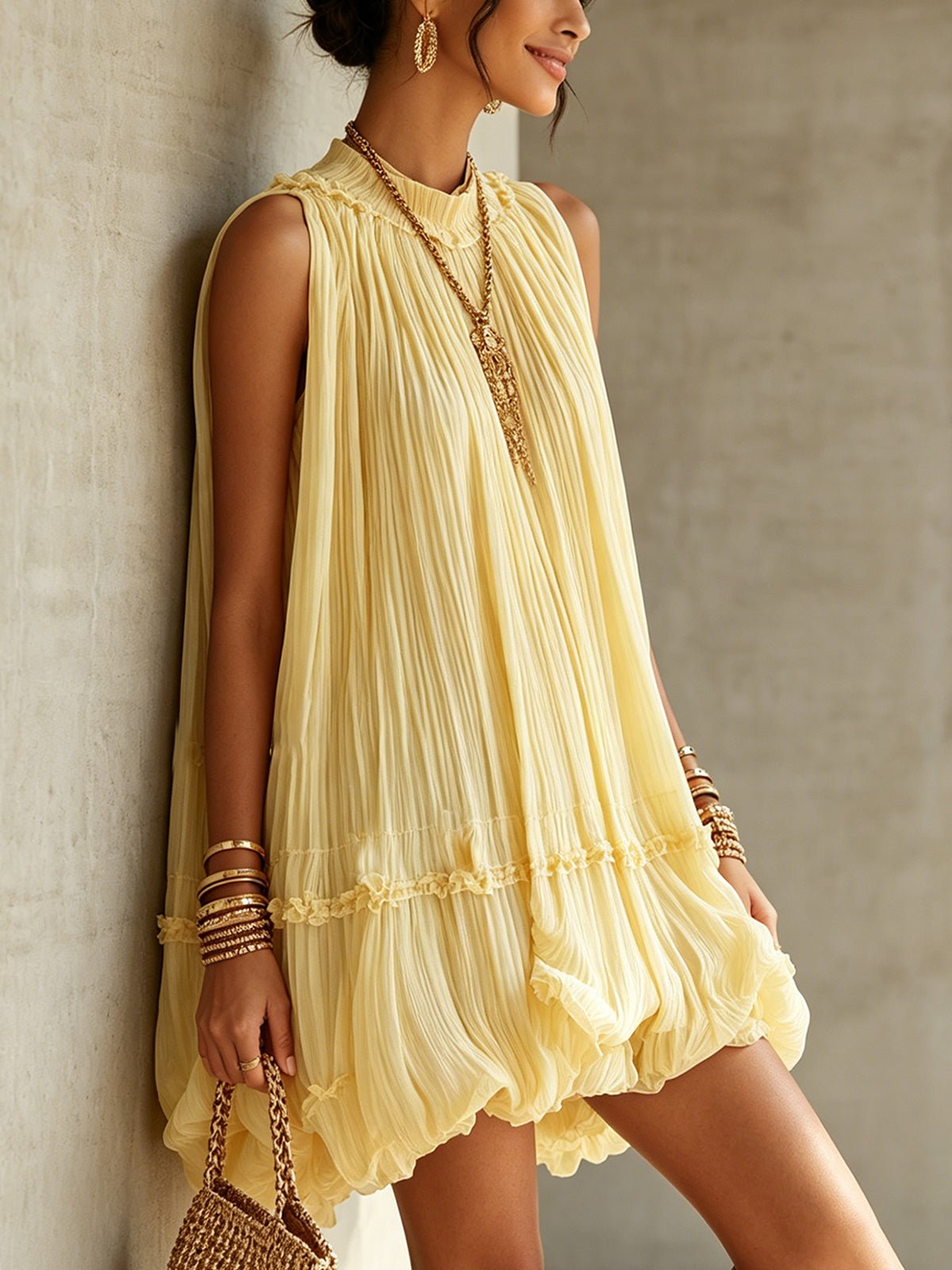 Isabeau | Chiffon Mini Dress with Halter Neck and Balloon Hem