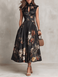 Rosalie | Keyhole Collar Pleated Midi